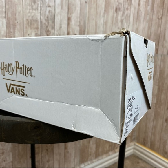 Vans x Harry Potter Huffle Puff‎ Classic Slip on Sneakers Size 13 Men - Picture 13 of 13
